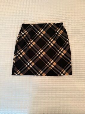 Black Plaid Women’s Mini Tight Skirt - Classic Check Pattern